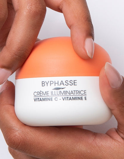 𝗕𝘆𝗽𝗵𝗮𝘀𝘀𝗲 Skin Booster Vitamin C Illuminating Cream 50ML