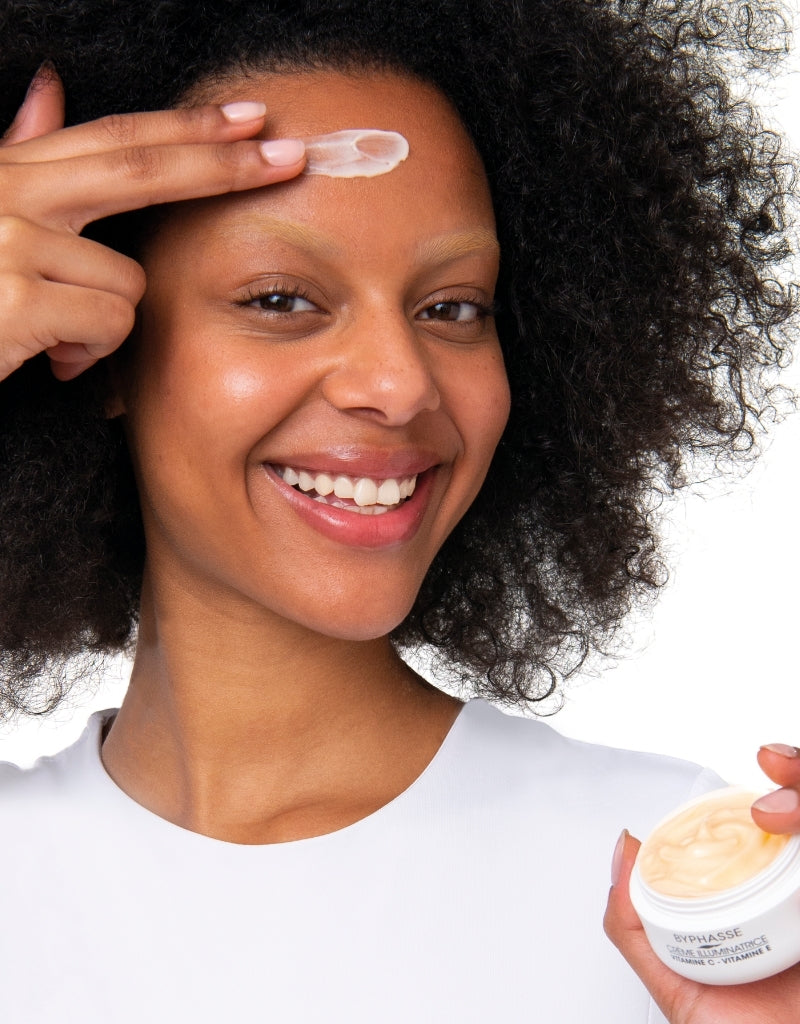 𝗕𝘆𝗽𝗵𝗮𝘀𝘀𝗲 Skin Booster Vitamin C Illuminating Cream 50ML