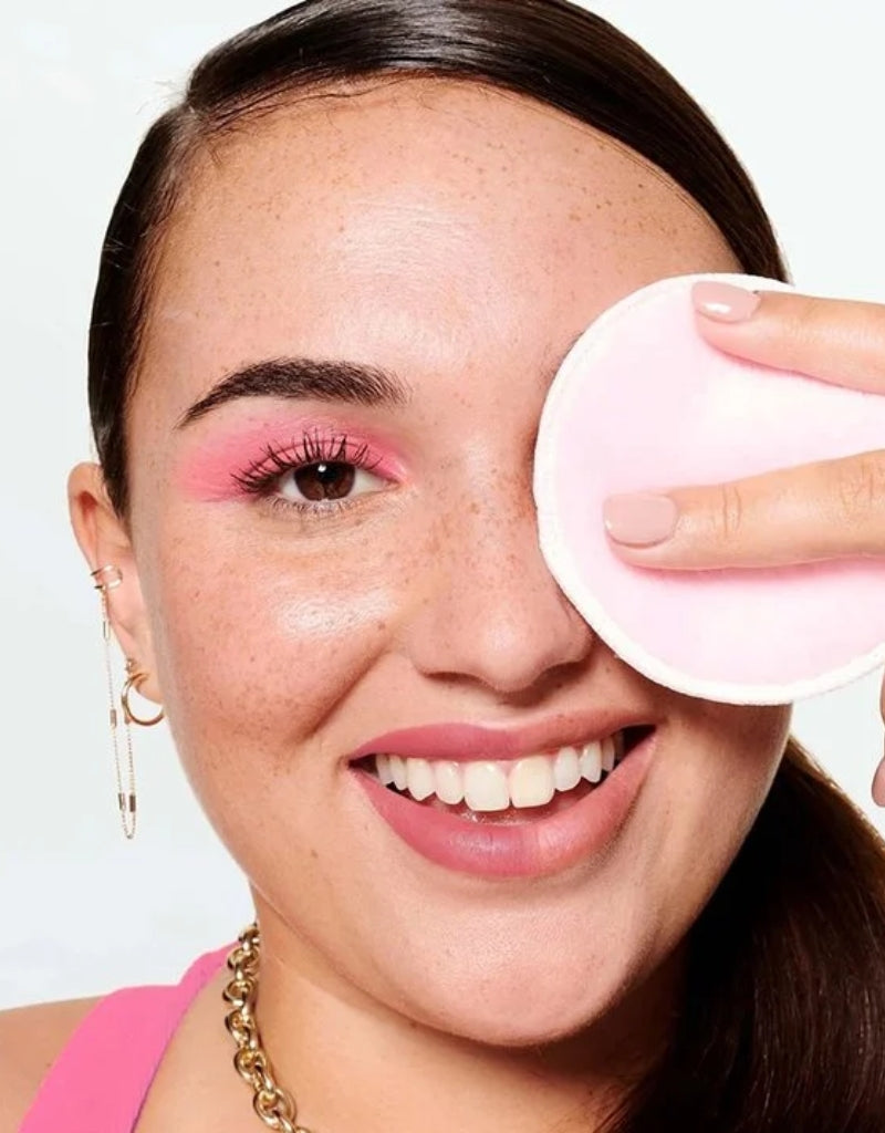 𝗚𝗮𝗿𝗻𝗶𝗲𝗿 Natural Vegan Rose Soothing Hydrating Glow Mist 150 ML