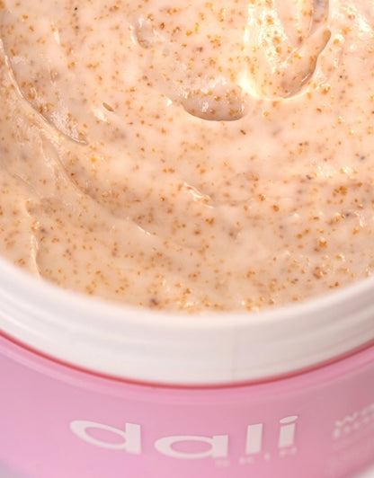 𝗗𝗮𝗹𝗶 Walnut Body Scrub exfoliates & Smoothes 100 G