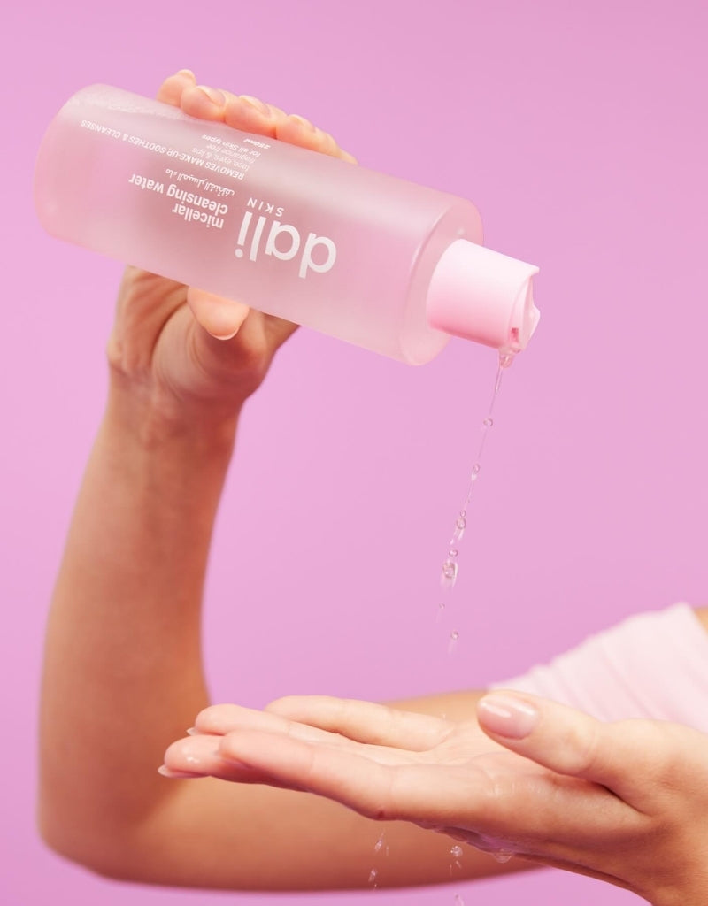 𝗗𝗮𝗹𝗶 Beauty Micellar Cleansing Water 250 ML