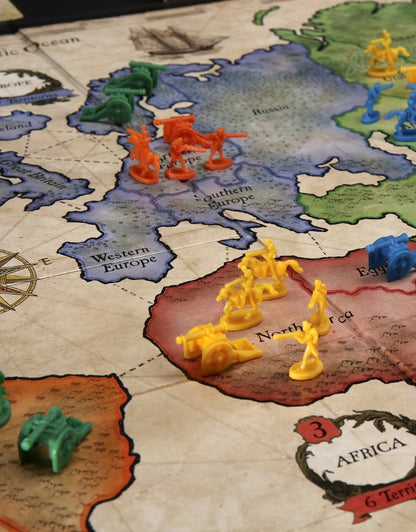 Risk Strategic Conquest Board Game