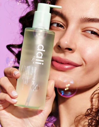 𝗗𝗮𝗹𝗶 Cleansing Gel Cleanses Perfecly 250 ML