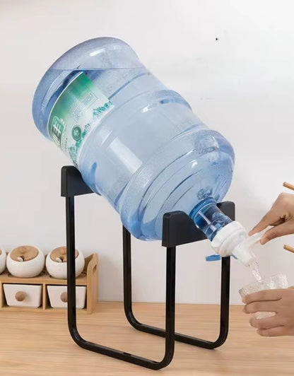 Bucket Water Inverted Bracket Black & White