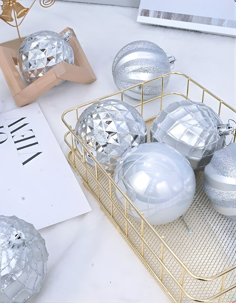 Plastic Ball Ornaments Lightweight Christmas Tree Decorations 12 PCS