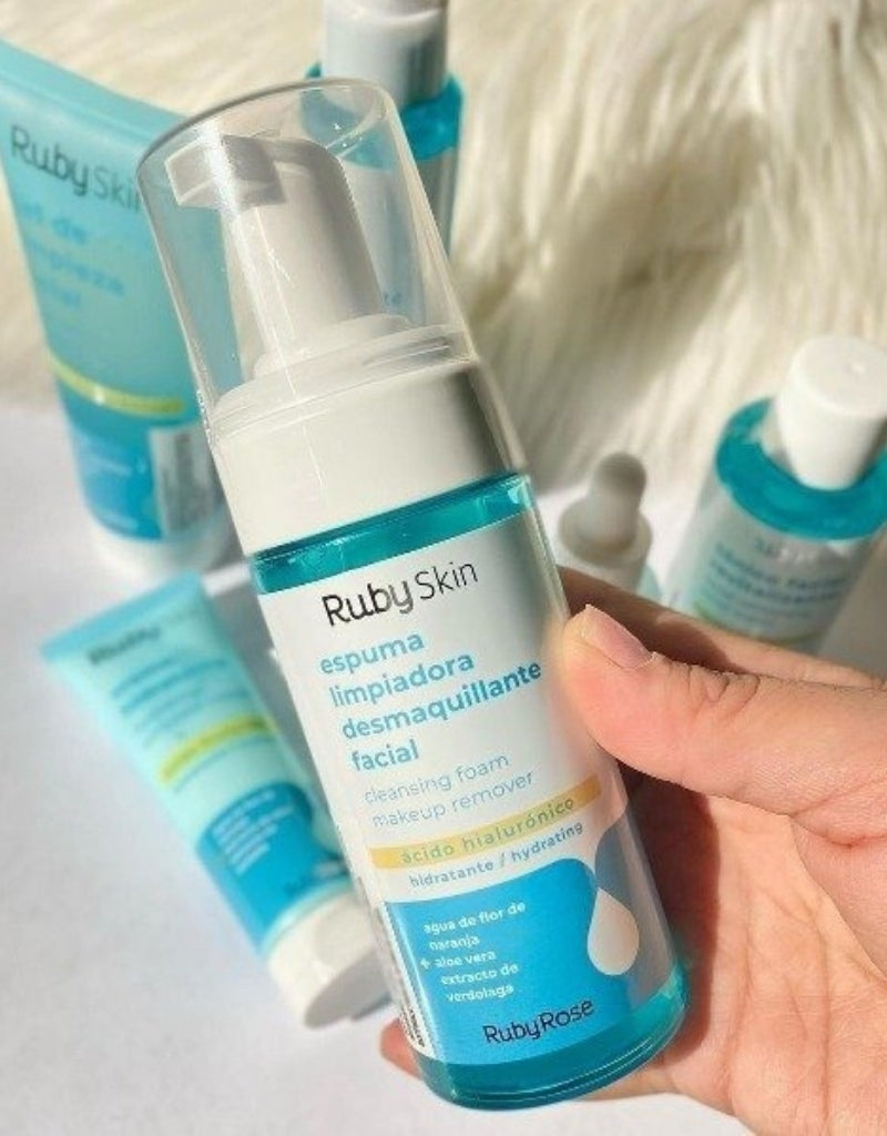 𝗥𝘂𝗯𝘆 𝗥𝗼𝘀𝗲 Cleansing Foam Makeup Remover 125 ML