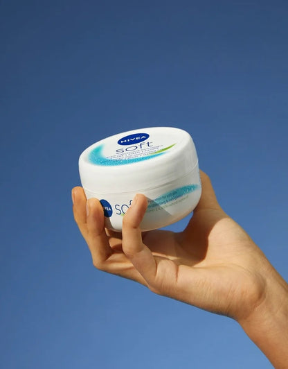 𝗡𝗶𝘃𝗲𝗮 Moisturising Cream Soft Refreshing Jar 100 ML