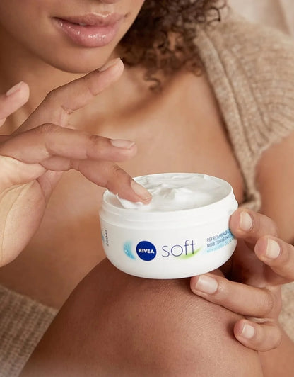 𝗡𝗶𝘃𝗲𝗮 Moisturising Cream Soft Refreshing Jar 100 ML