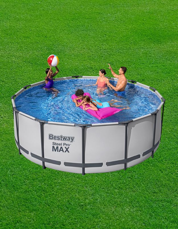 Family enjoying Bestway 5618W Steel Pro MAX above ground pool 396x122cm outdoors