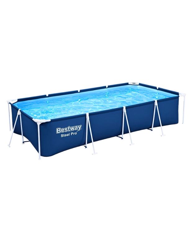 Bestway 56405 Steel Pro rectangular above ground pool 400x211x81cm filled with water.