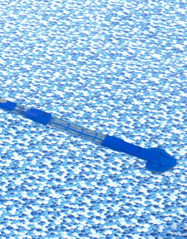 Bestway 58649 wireless rechargeable pool and spa vacuum cleaner in use underwater