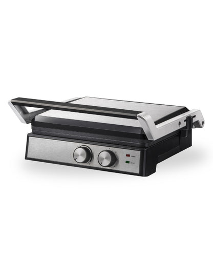 Super Crest 2000W contact grill closed with stainless steel top and control knobs